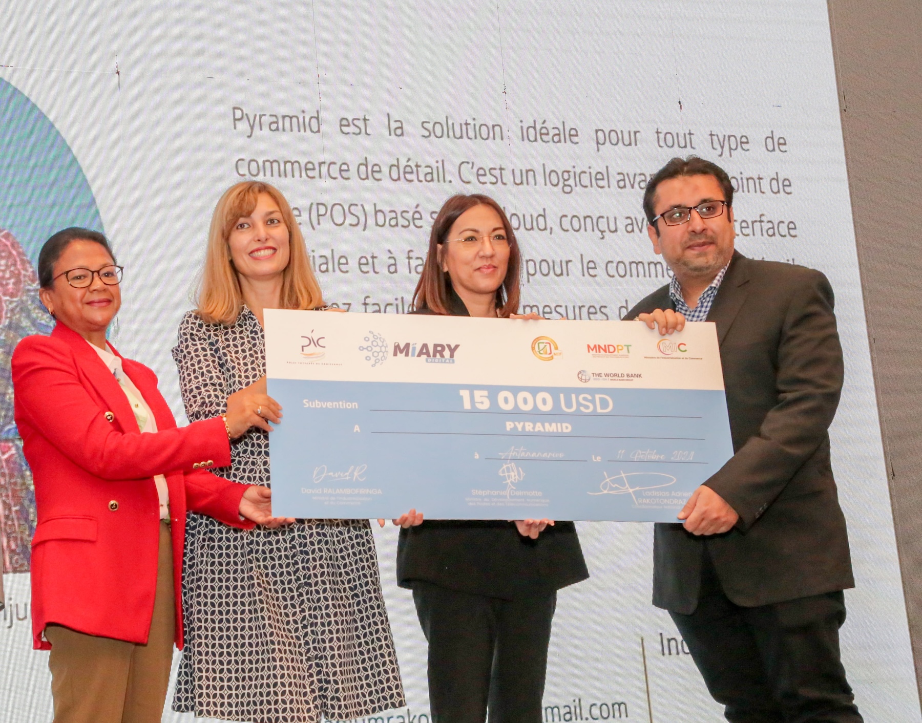 Pyramid POS team at MIARY DIGITAL Program by PIC Madagascar and World Bank